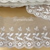 Renda de tule floral (peça com 13,70 cm)
